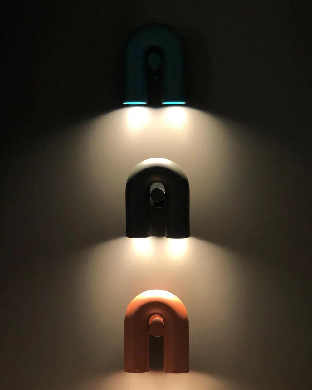 Nowoczesna lampa ścienna LED w kształcie łuku — designerski kinkiet, 4 kolory | Norivo Norivo