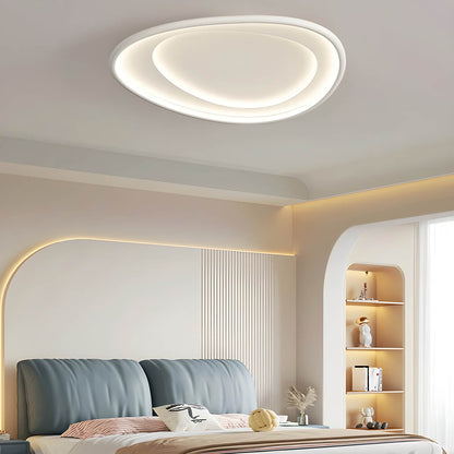 Lampa sufitowa RIPPLE — designerskie oświetlenie z efektem fal, chrom lub biały | Norivo Norivo