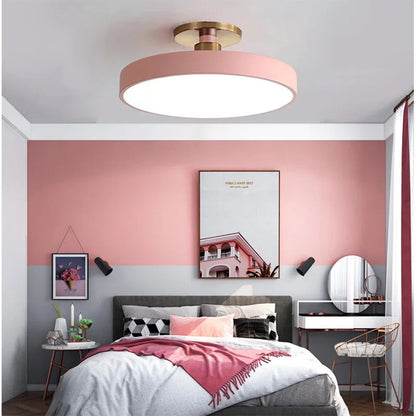 Okrągła lampa sufitowa LED — półspiralna forma, styl skandynawski | Norivo Norivo