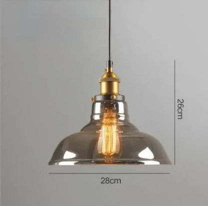 Industrialna lampa wisząca retro — klosz z dymionego szkła, złote wykończenie | Norivo Norivo