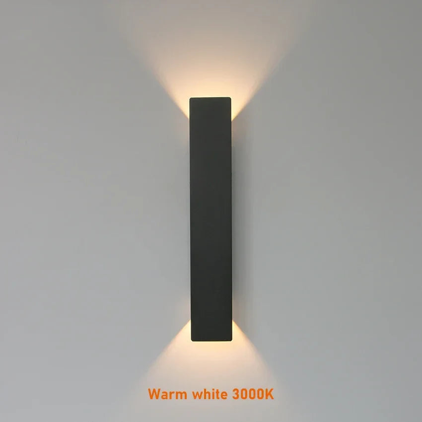 Zewnętrzna lampa elewacyjna LED — kinkiet góra/dół, wodoodporny, 4 rozmiary | Norivo Norivo