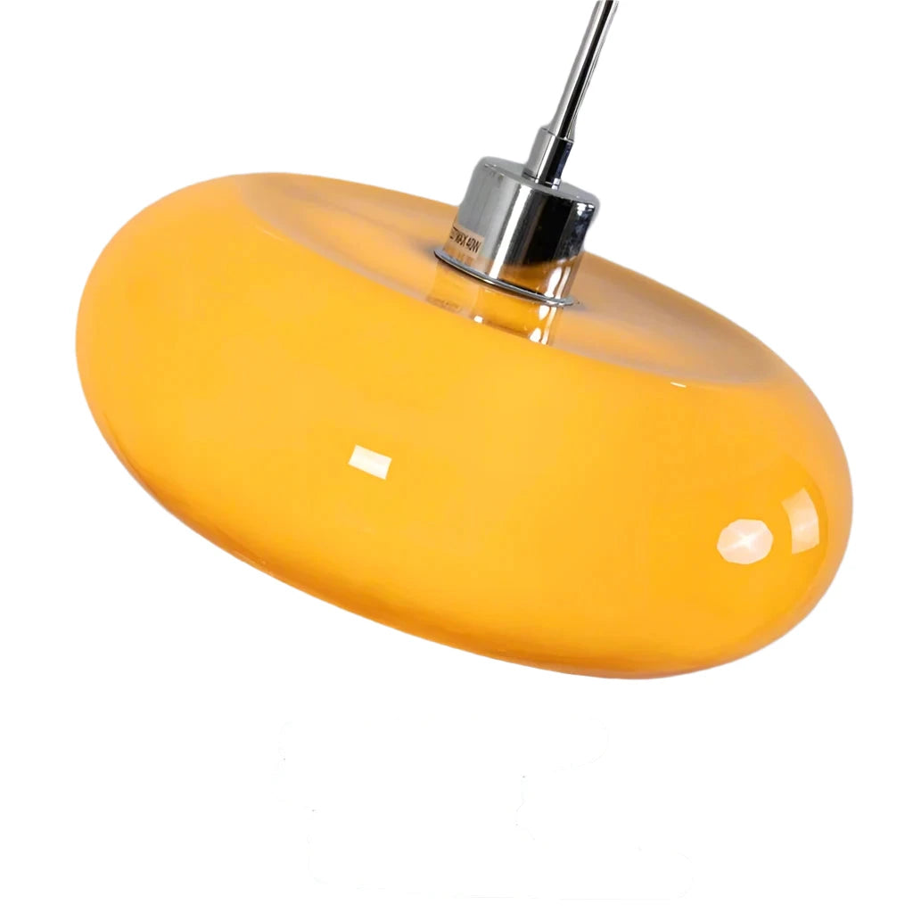 Lampa wisząca z opalizującym kloszem — elegancja retro Bauhaus | Norivo Norivo