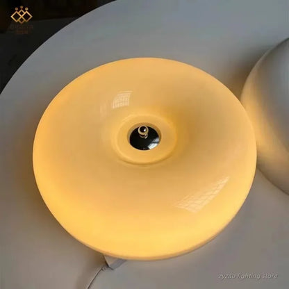 Nowoczesny plafon sufitowy — minimalistyczna lampa w połysku | Norivo Norivo