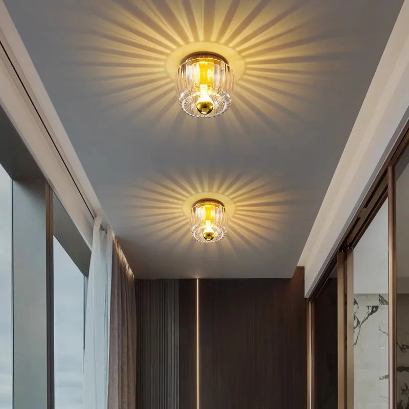 Elegancka lampa sufitowa szklana z kryształowym designem — plafon LED, srebrny lub złoty | Norivo Norivo