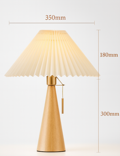 Lampa stołowa z plisowanym kloszem — drewniana podstawa, styl skandynawski | Norivo Norivo