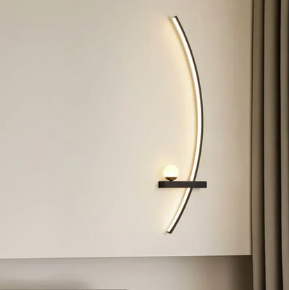 Nowoczesny kinkiet ścienny LED półokrągły z półką — designerskie oświetlenie | Norivo Norivo