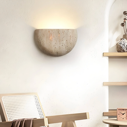 Kinkiet ścienny z kamienia naturalnego — półokrągła lampa LED | Norivo Norivo