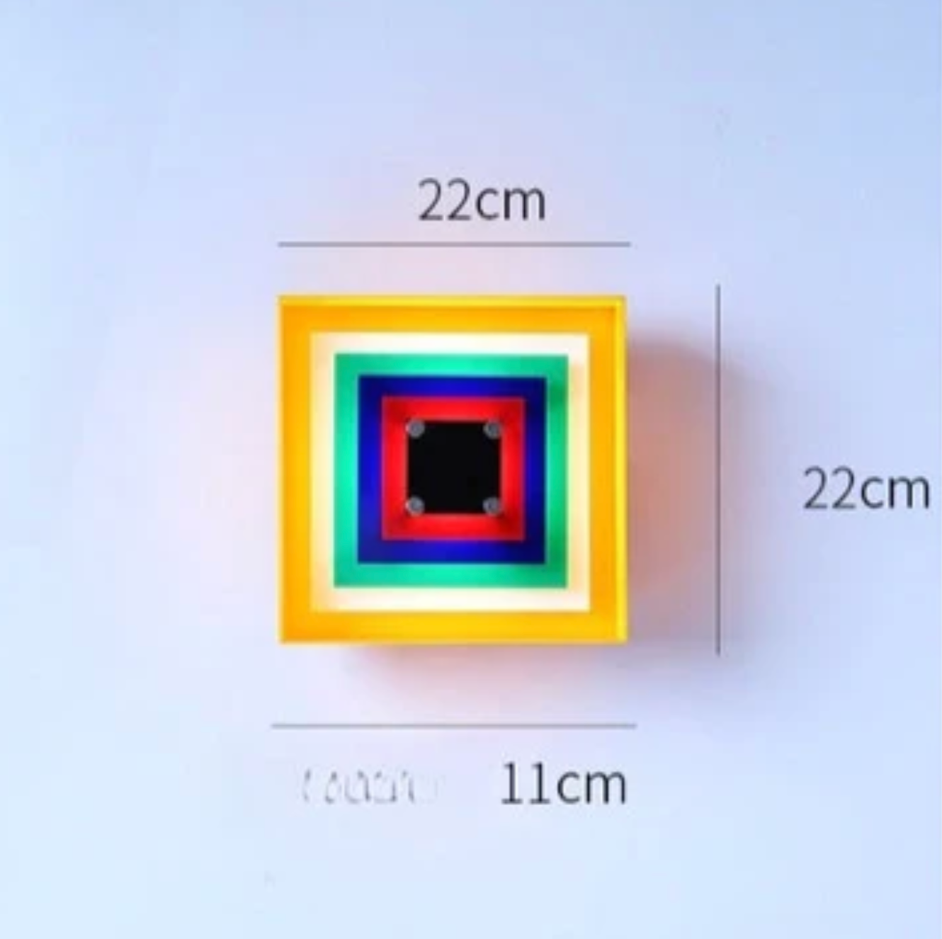 Designerski kinkiet ścienny Geometry — kolorowa lampa dekoracyjna z łańcuszkiem | Norivo Norivo