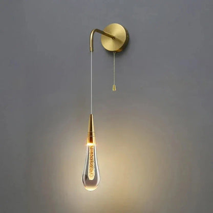 Kinkiet ścienny wiszący z dekoracyjną żarówką — minimalistyczna lampa LED | Norivo Norivo