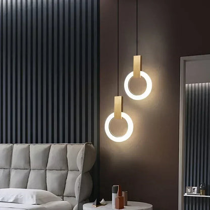 Lampa wisząca LED złoty pierścień | Norivo Norivo