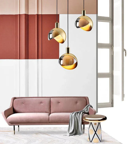 Lampa wisząca LED — złoto i dymione szkło | Norivo Norivo