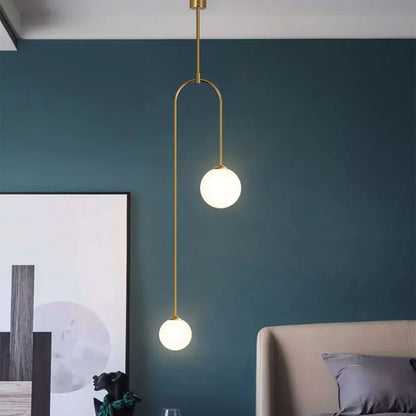 Lampa wisząca LED z kulistymi kloszami — minimalistyczny design | Norivo Norivo