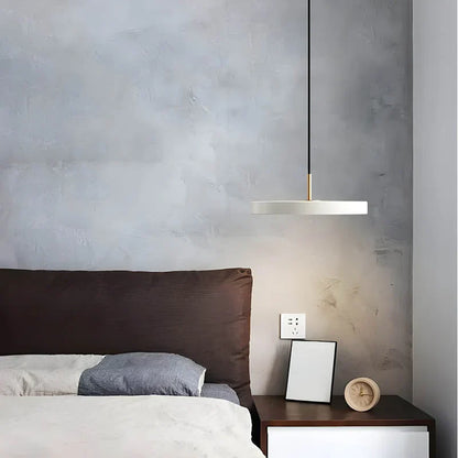 Okrągła lampa wisząca LED — jadalnia i salon | Norivo Norivo