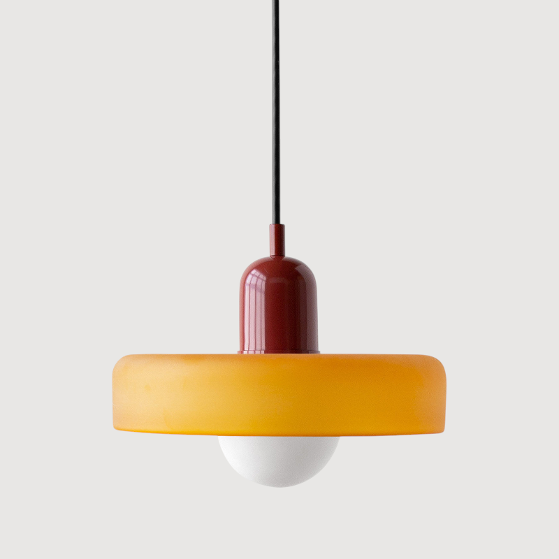 Lampa wisząca z kolorowym szklanym kloszem Bauhaus | Norivo Norivo