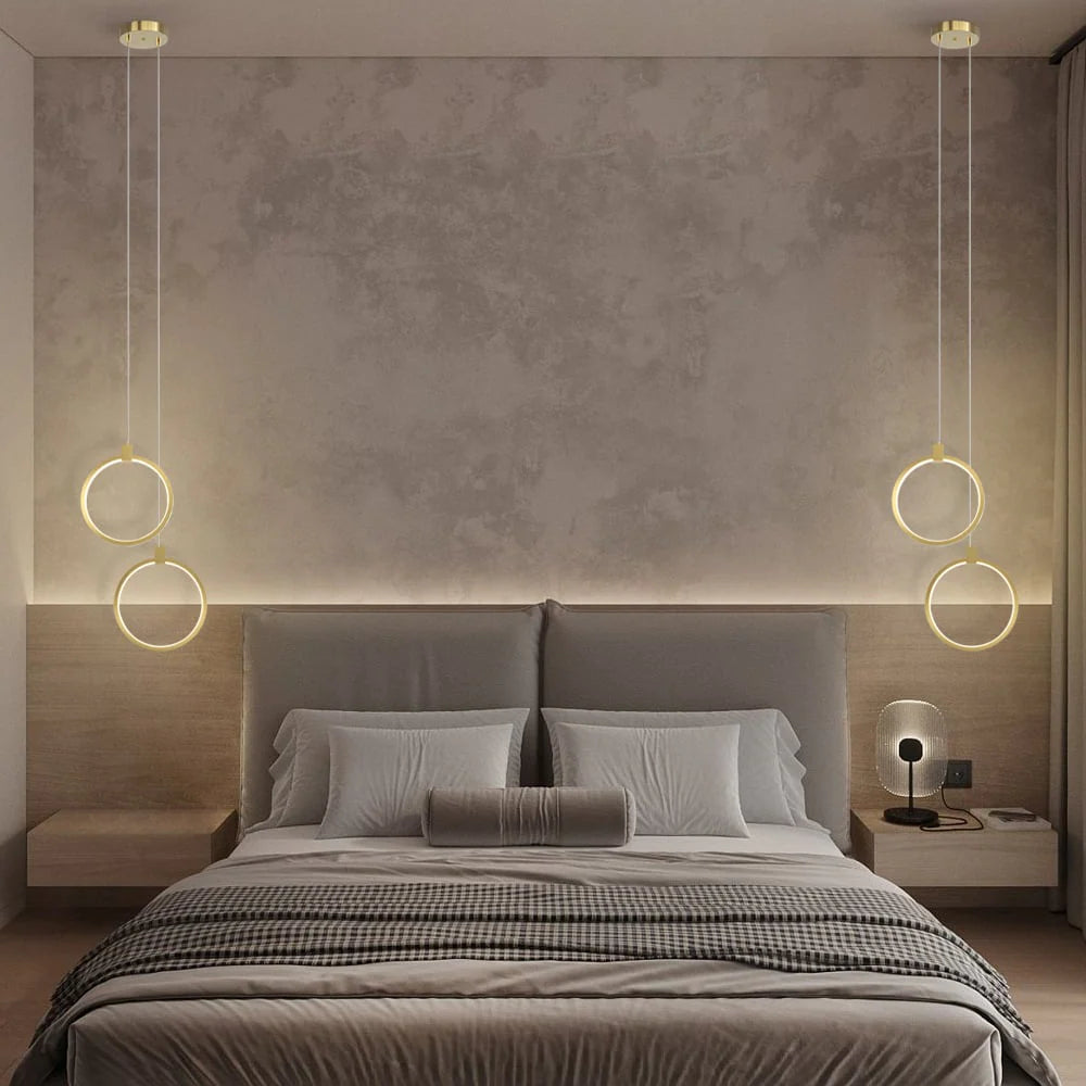 Nowoczesna lampa wisząca LED w geometrycznym stylu — złota, 2 formy | Norivo Norivo