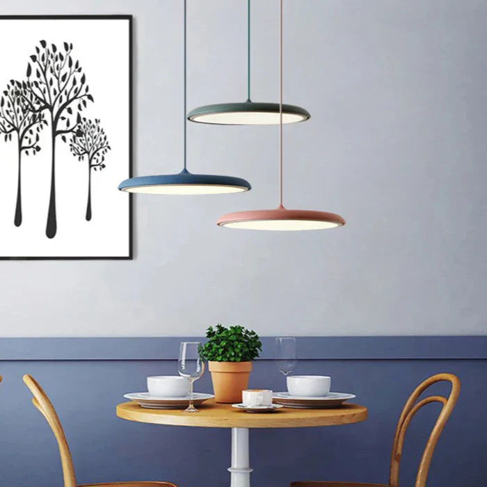 Lampa wisząca LED ultracienki klosz — designerska | Norivo Norivo