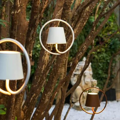 Bezprzewodowa lampa wisząca LED — geometryczna Norivo