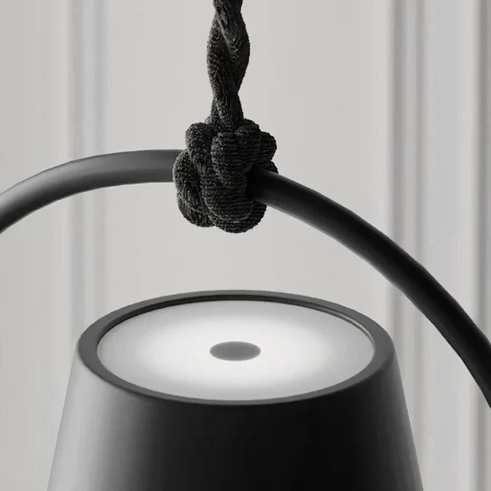 Bezprzewodowa lampa wisząca LED — geometryczna Norivo