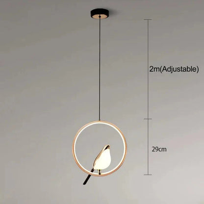 Luksusowa lampa wisząca ze złotym ptakiem — artystyczna dekoracja sufitowa | Norivo Norivo