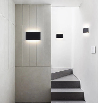 Wodoodporny kinkiet LED — oświetlenie dwukierunkowe góra/dół, aluminium | Norivo Norivo